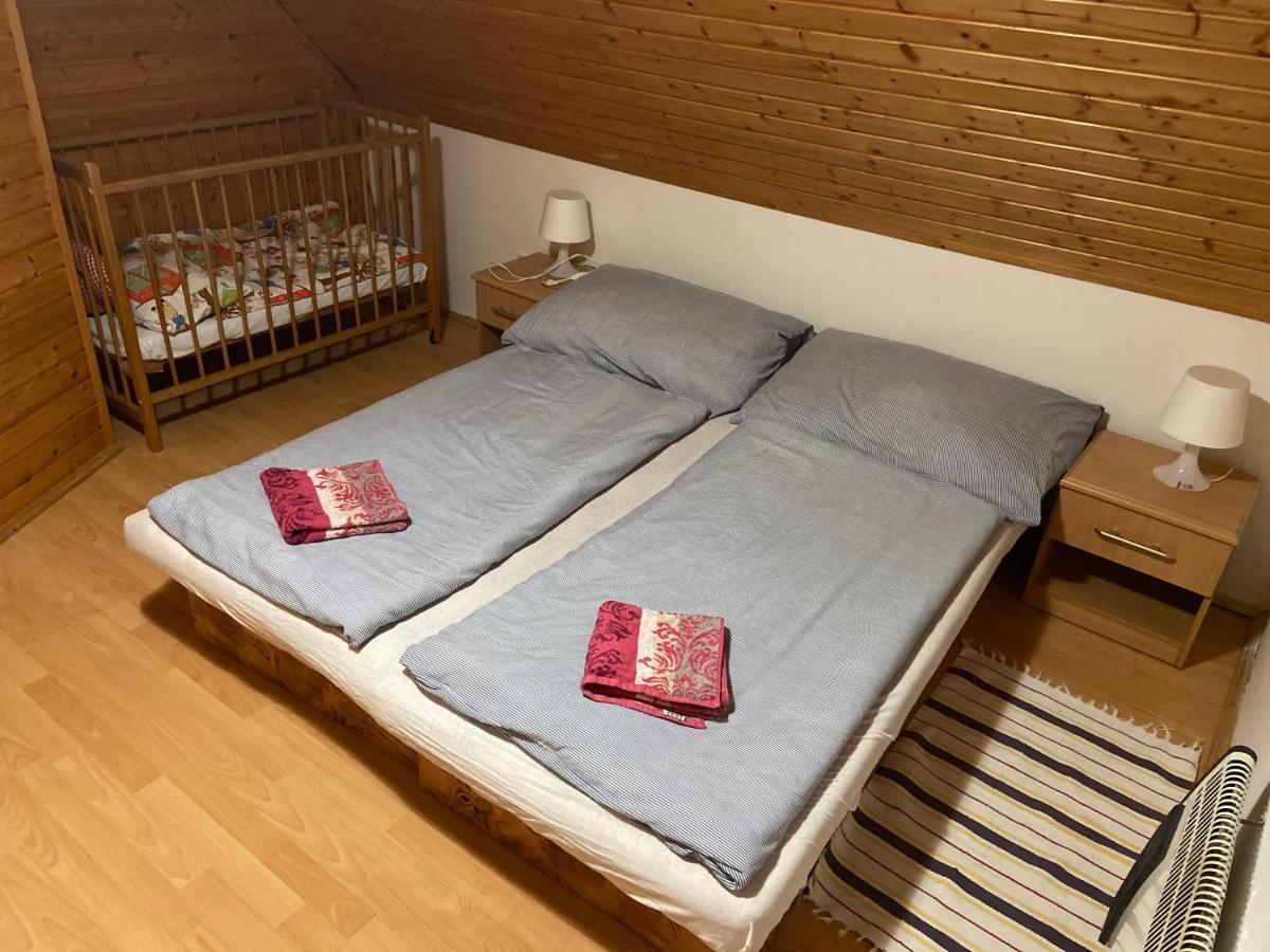 Chalupa Ss Vlachy Exteriör bild